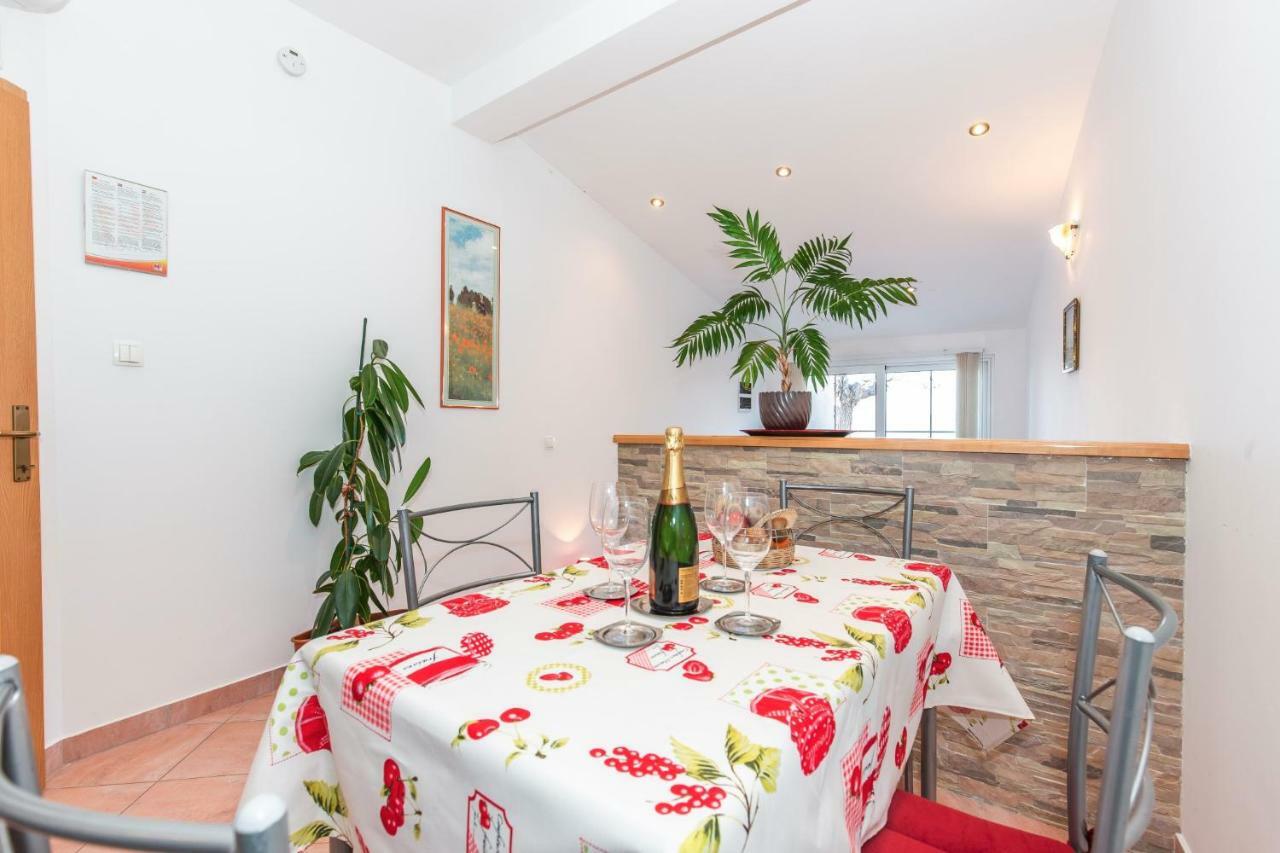 Apartment Jasna With Breathtaking Sea View, Terrace And Free Parking Hreljin Eksteriør bilde